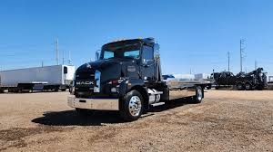 Low Profile Flatbed Towing business image in Dallas, TX